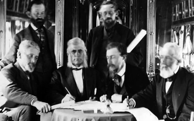 КОРРУПЦИЯ ДО СИХ ПОР ОСТАЁТСЯ СЕРЬЁЗНОЙ ПРОБЛЕМОЙ, ОСОБЕННО АКТУАЛЬНОЙ В РАЗВИВАЮЩИХСЯ СТРАНАХ, ЭКОНОМИКА КОТОРЫХ НЕСЁТ ОГРОМНЫЕ УБЫТКИ ОТ НЕЭФФЕКТИВНОГО ИСПОЛЬЗОВАНИЯ РЕСУРСОВ И ЗЛОУПОТРЕБЛЕНИЯ ПОЛИТИКОВ СВОИМИ ПОЛНОМОЧИЯМИ.