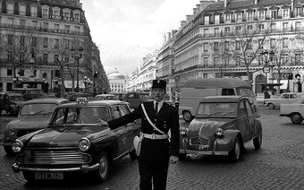 Франция объявляет о конвертации $150 миллионов в золото