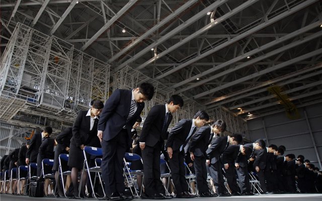 Современные японцы во многом сохранили приверженность древним традициям, и честь и верность для них — не просто красивые слова