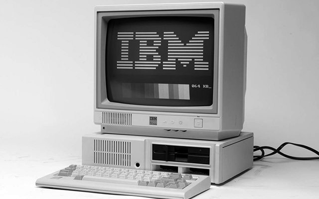 В каком году появился компьютер simon ibm