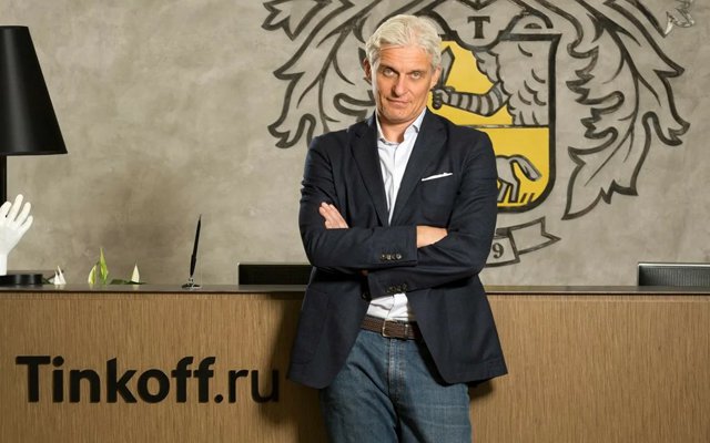 Тинькофф Банк был основан бизнесменом Олегом Тиньковым в 2006-м году