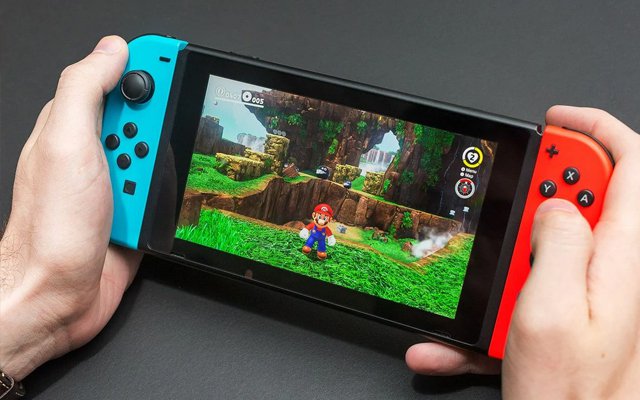 Многие аналитики сходятся во мнении, что именно Nintendo спасла игровой рынок США, который в то время мог и вовсе перестать существовать из-за кризиса, так что вся современная индустрия, в сущности, должна быть ей благодарна.