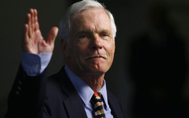 Как признается сам Тед, он получает большое удовольствие от занятия благотворительностью. Его волнует все: проблемы глобального потепления, оружие массового уничтожения, противопехотные мины, загрязнение планеты химикатами и пестицидами.  В его понимании филантропия – это оружие изменения