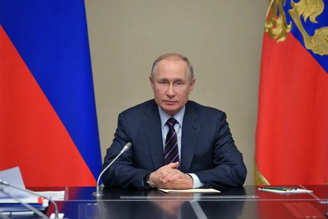 День первого обращения президента Российской Федерации к гражданам по поводу стремительного распространения коронавируса