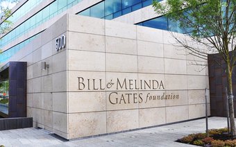 Основание крупнейшего благотворительного фонда в мире