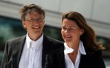 Билл и Мелинда Гейтс максимально вовлечены в дела фонда и тратят на создание вакцин, перевозку лекарств и продовольствия около 1 миллиарда в год