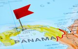 Панамский канал, сокращающий морской путь между Атлантическим и Тихим океанами, принадлежал и эксплуатировался США, в связи с чем Панаме были необходимы другие источники дохода.